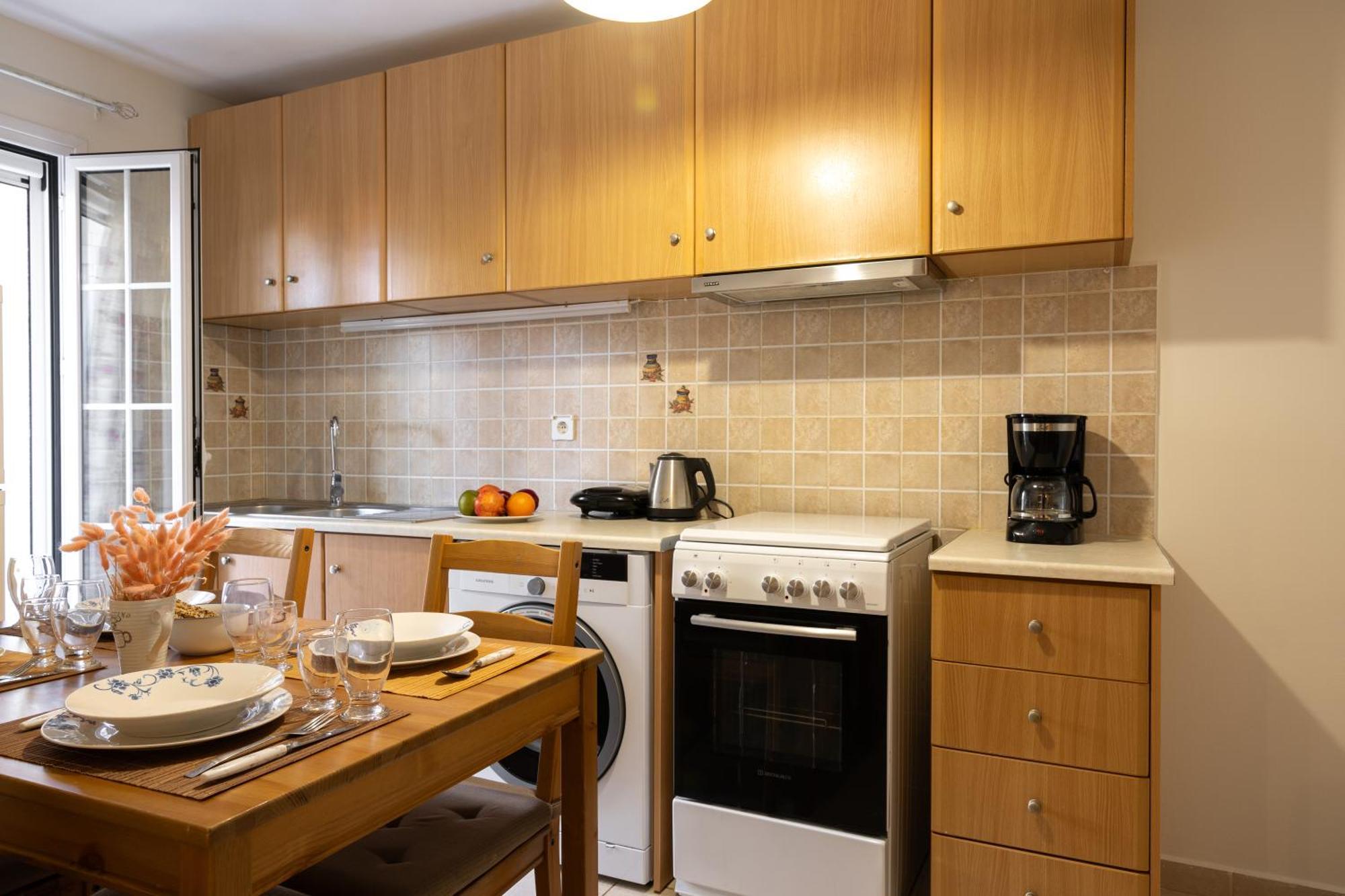 Pavlos Apartments Аргостолион Екстериор снимка